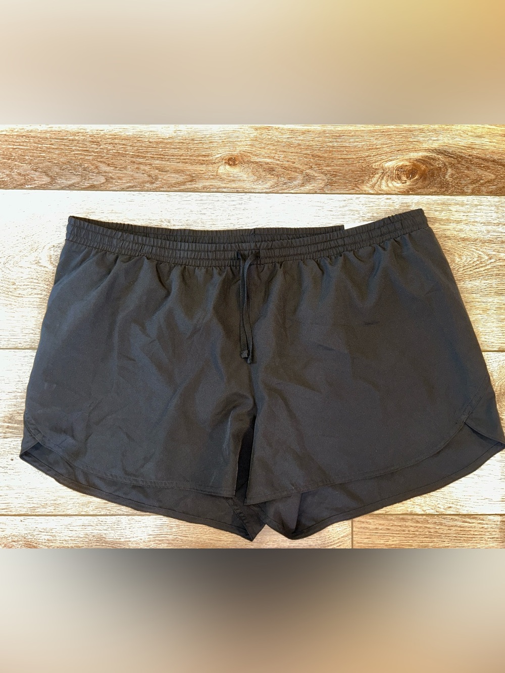 Old Navy Women’s Black Athletic Drawstring Shorts - Performance